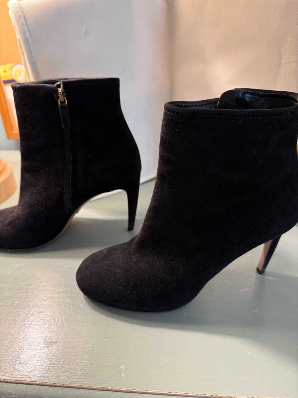 Black Suede Women's Gucci Ankle Boot with Side Zip - Picture 6 of 6